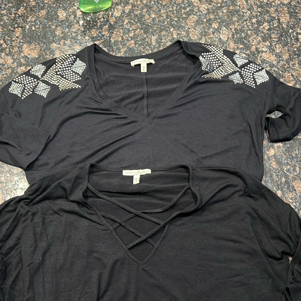 2 Express Tops